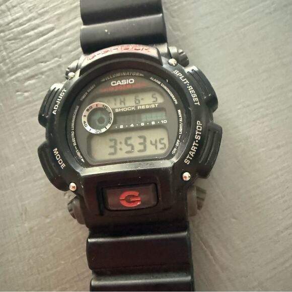 Casio G Shock Black Men’s Watch DW-9052 - Picture 6 of 13